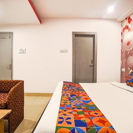 Fabexpress R Inn - Nr Prayagraj Railway Station Muthiganj Exteriér fotografie